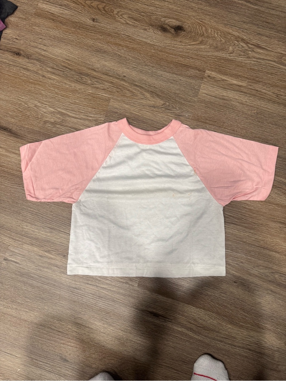 Vintage 70’s Sportswear Pink & White Raglan Crop Top - Short Sleeve Casual